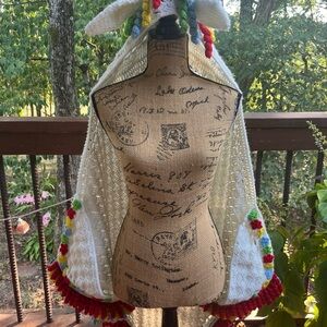 Handcrafted White and Red Knit Shawl